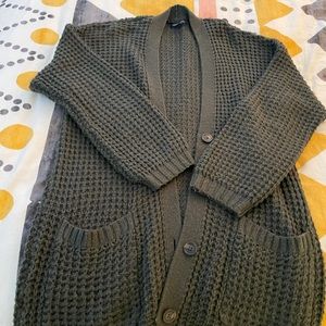 American Eagle oversized cardigan w/pockets. Medium.